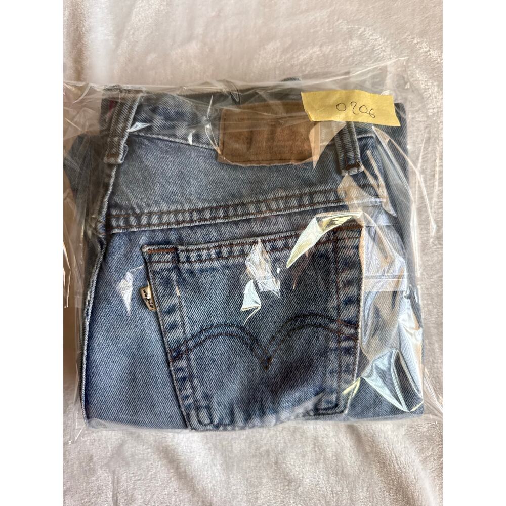 Vintage Levis 900 910 High Rise Tapered Jeans Womens 28x30 Light Wash Canada - Picture 13 of 13